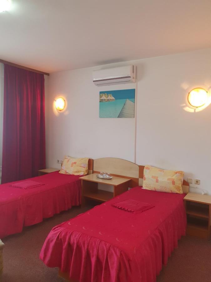Vila Queen Arad Kültér fotó