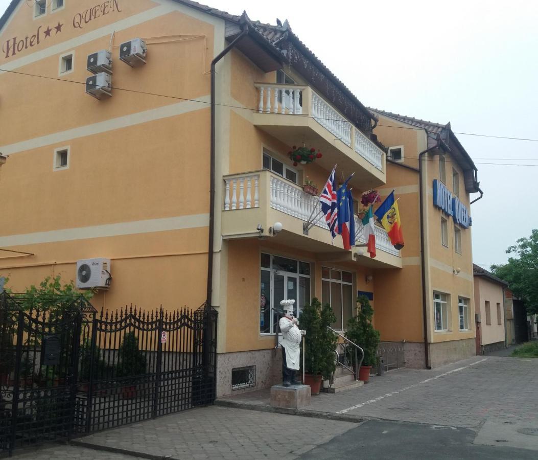 Vila Queen Arad Kültér fotó